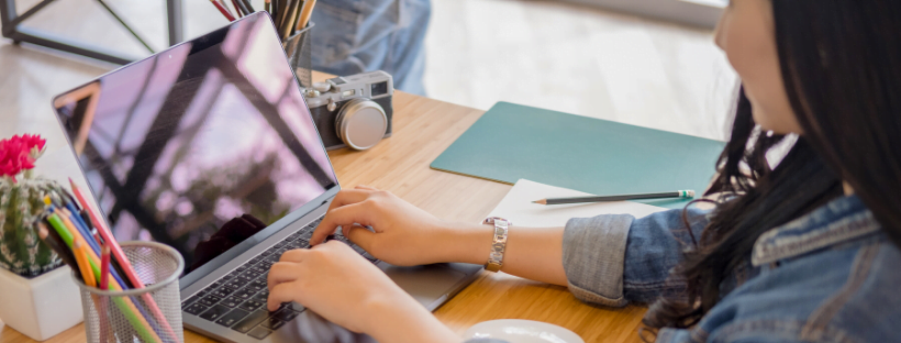 Virtual Assistant A virtual assistant working on her laptop.